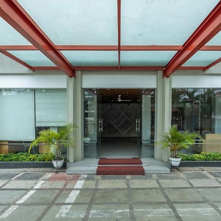 Oyo 2329 Hotel Nyland 3 Cijagra Bandung Bagian luar foto