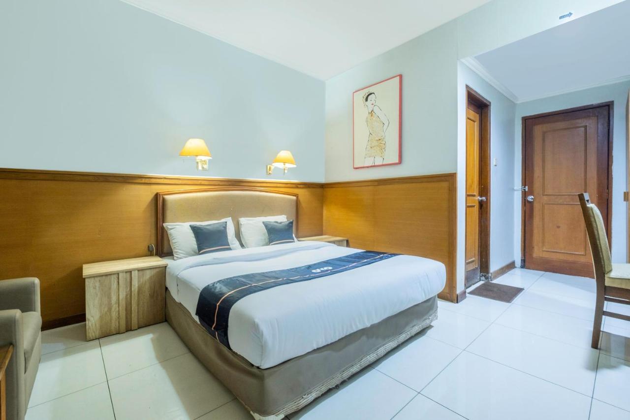 Oyo 2329 Hotel Nyland 3 Cijagra Bandung Bagian luar foto