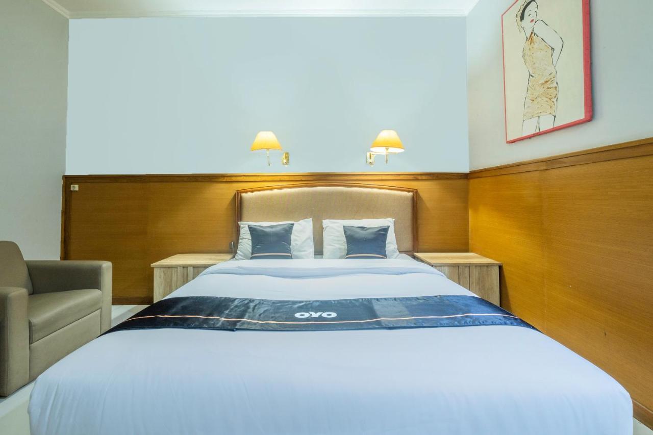 Oyo 2329 Hotel Nyland 3 Cijagra Bandung Bagian luar foto