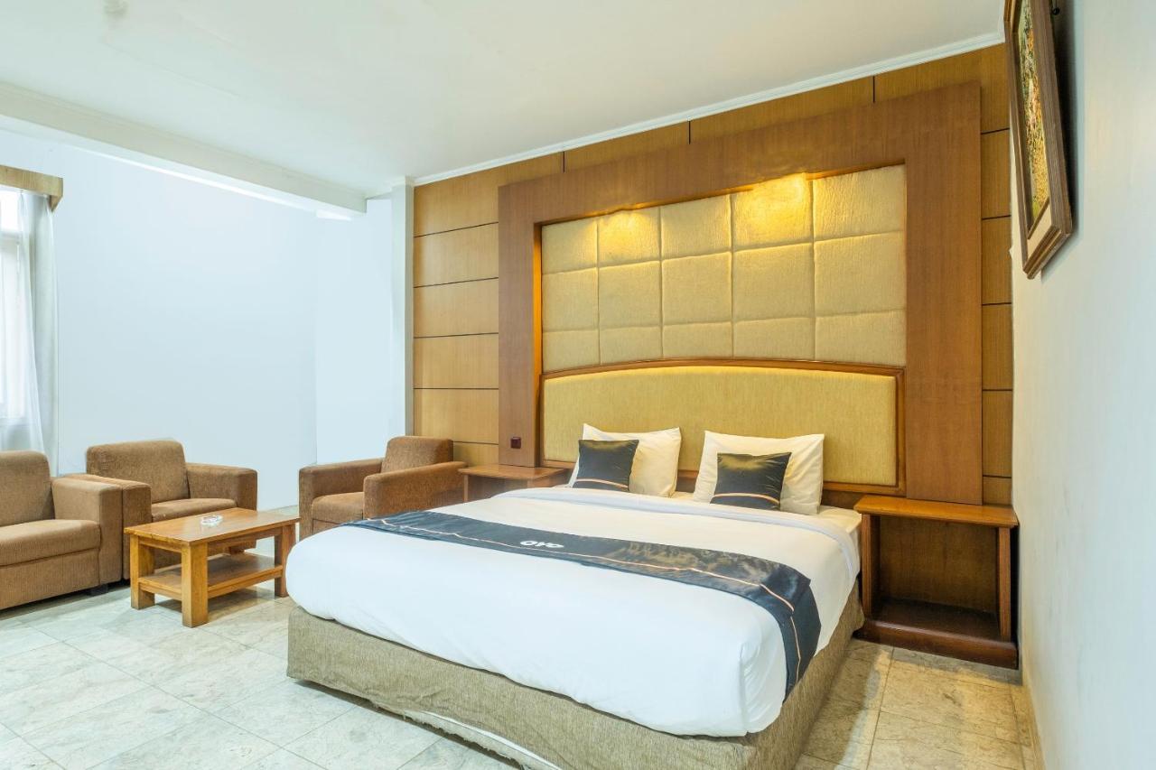 Oyo 2329 Hotel Nyland 3 Cijagra Bandung Bagian luar foto
